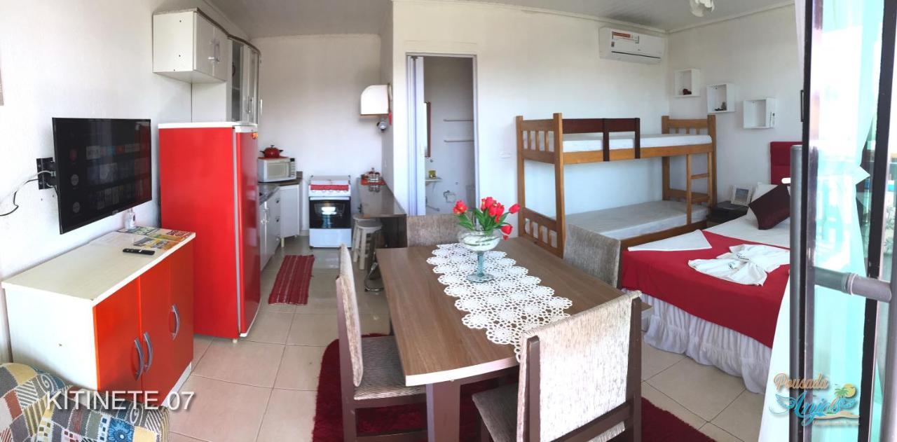 Pousada Anjos - A 2 Quadras Do Mar Matinhos Ngoại thất bức ảnh