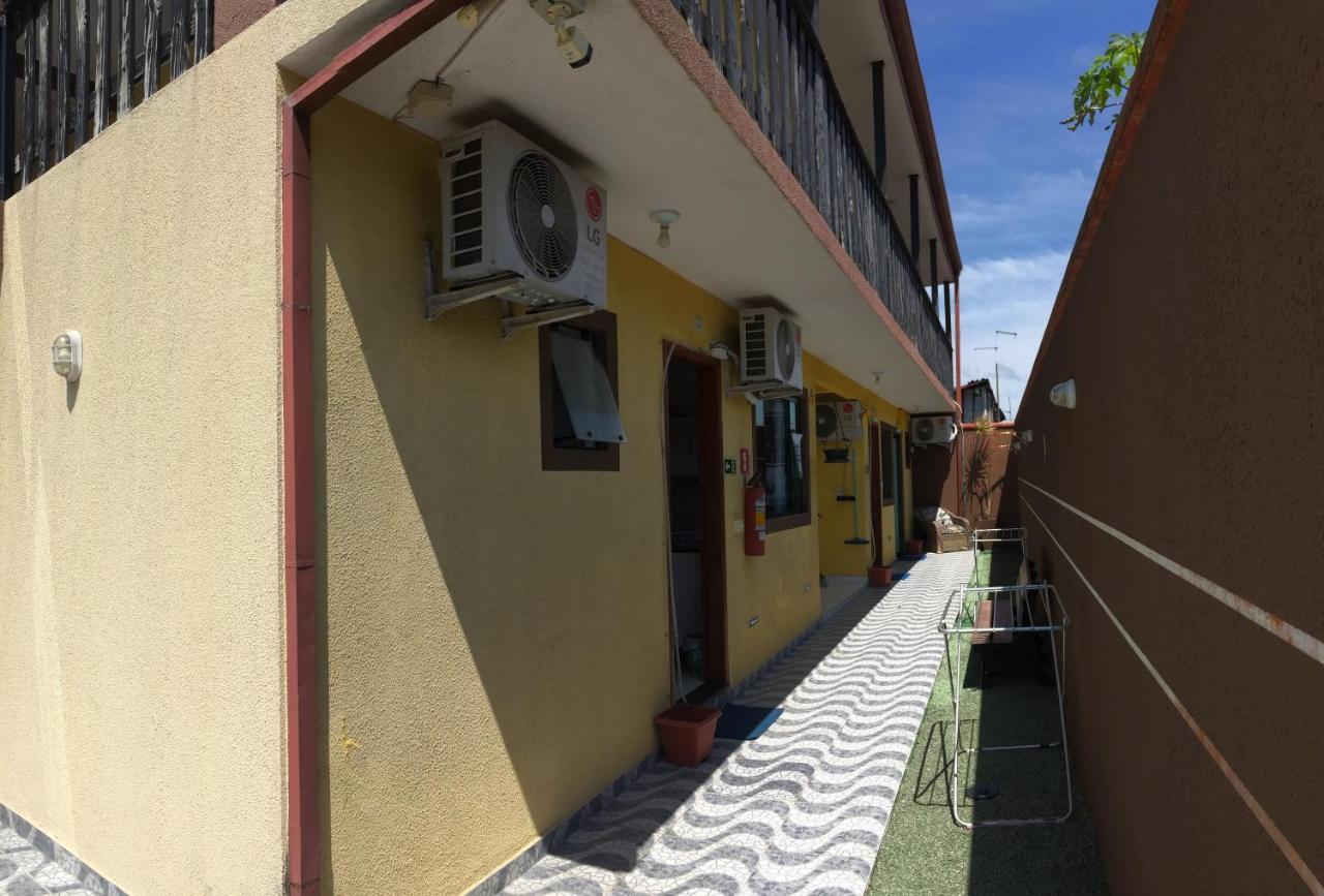 Pousada Anjos - A 2 Quadras Do Mar Matinhos Ngoại thất bức ảnh