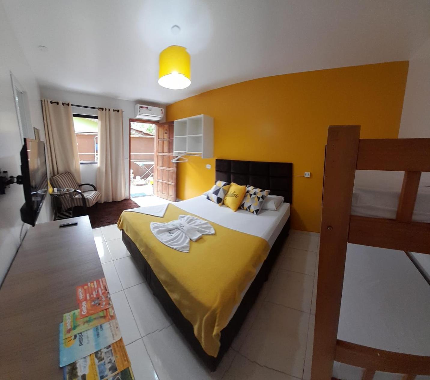 Pousada Anjos - A 2 Quadras Do Mar Matinhos Ngoại thất bức ảnh